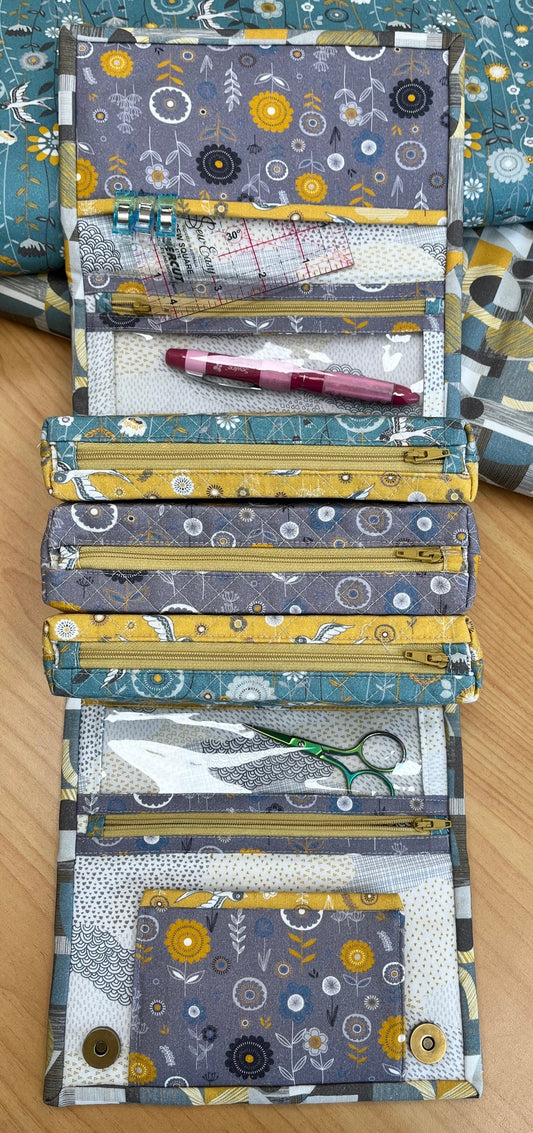 CLASS: Three Pouch Folding Project Cube