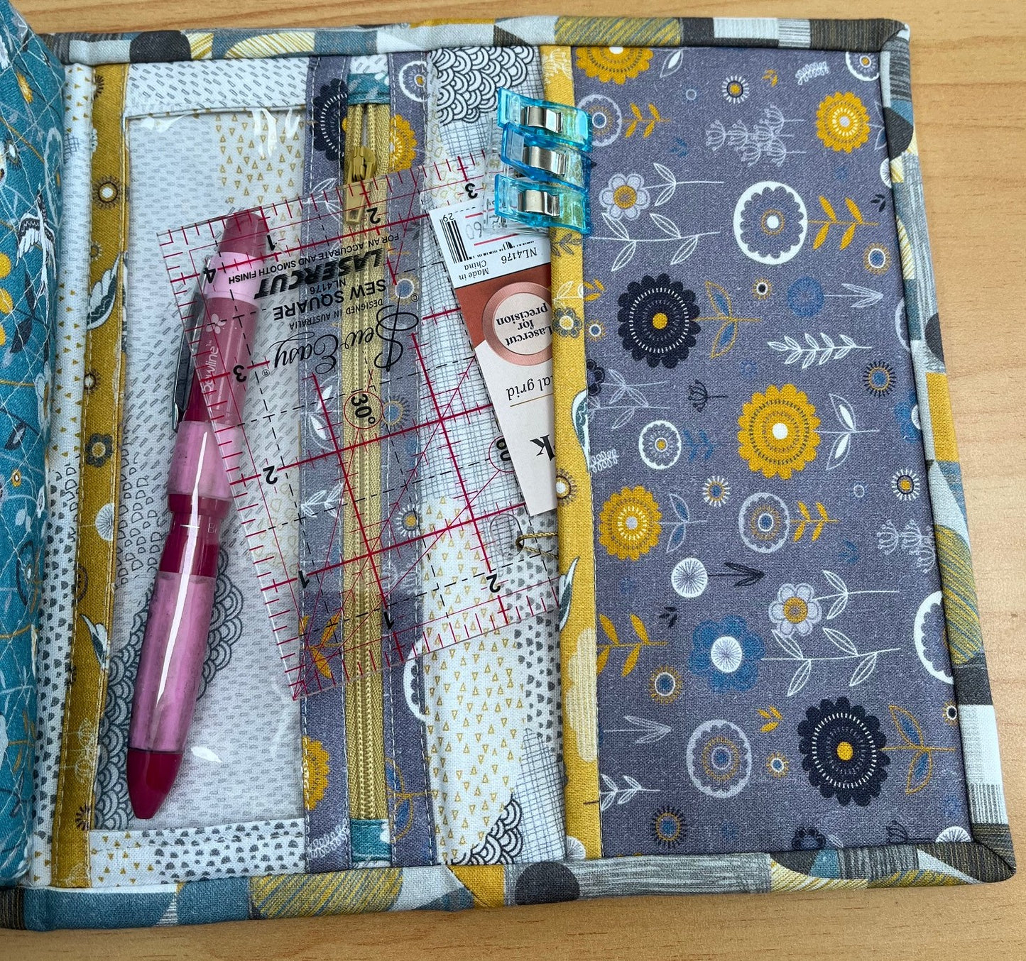 CLASS: Three Pouch Folding Project Cube