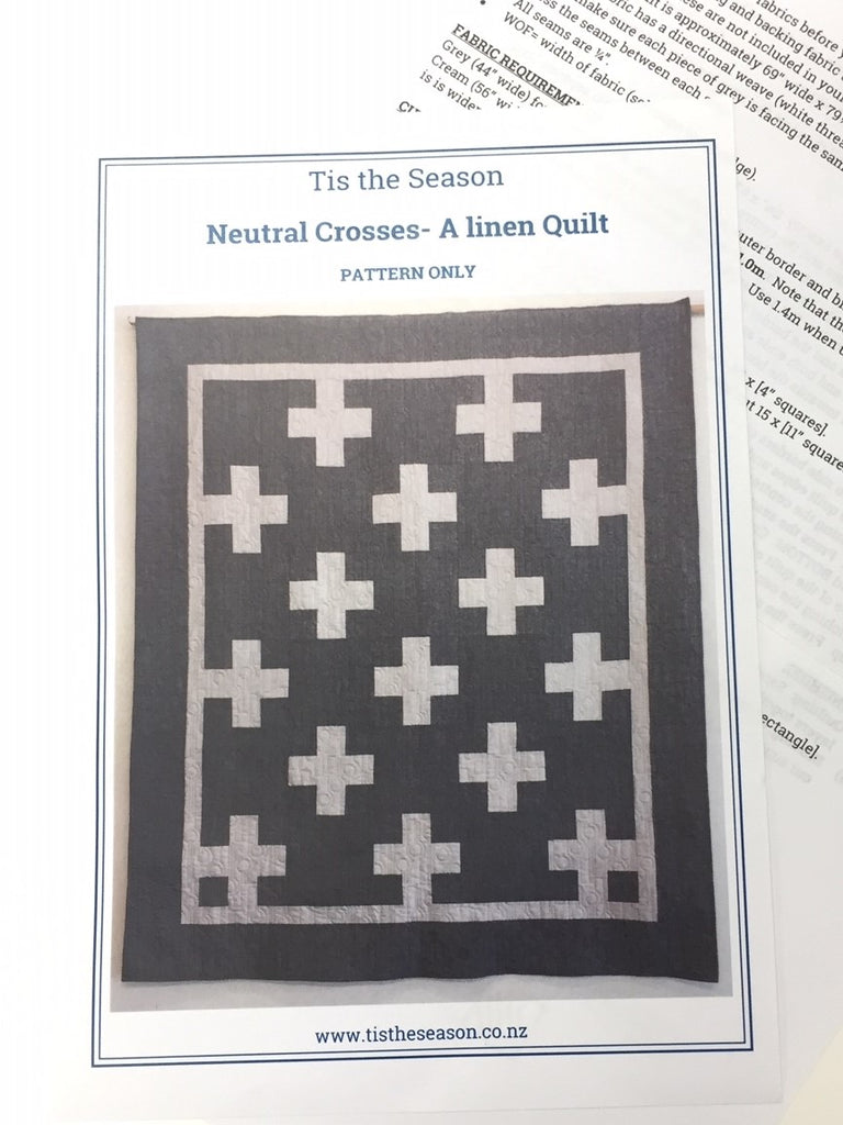 Neutral Crosses Quilt pattern